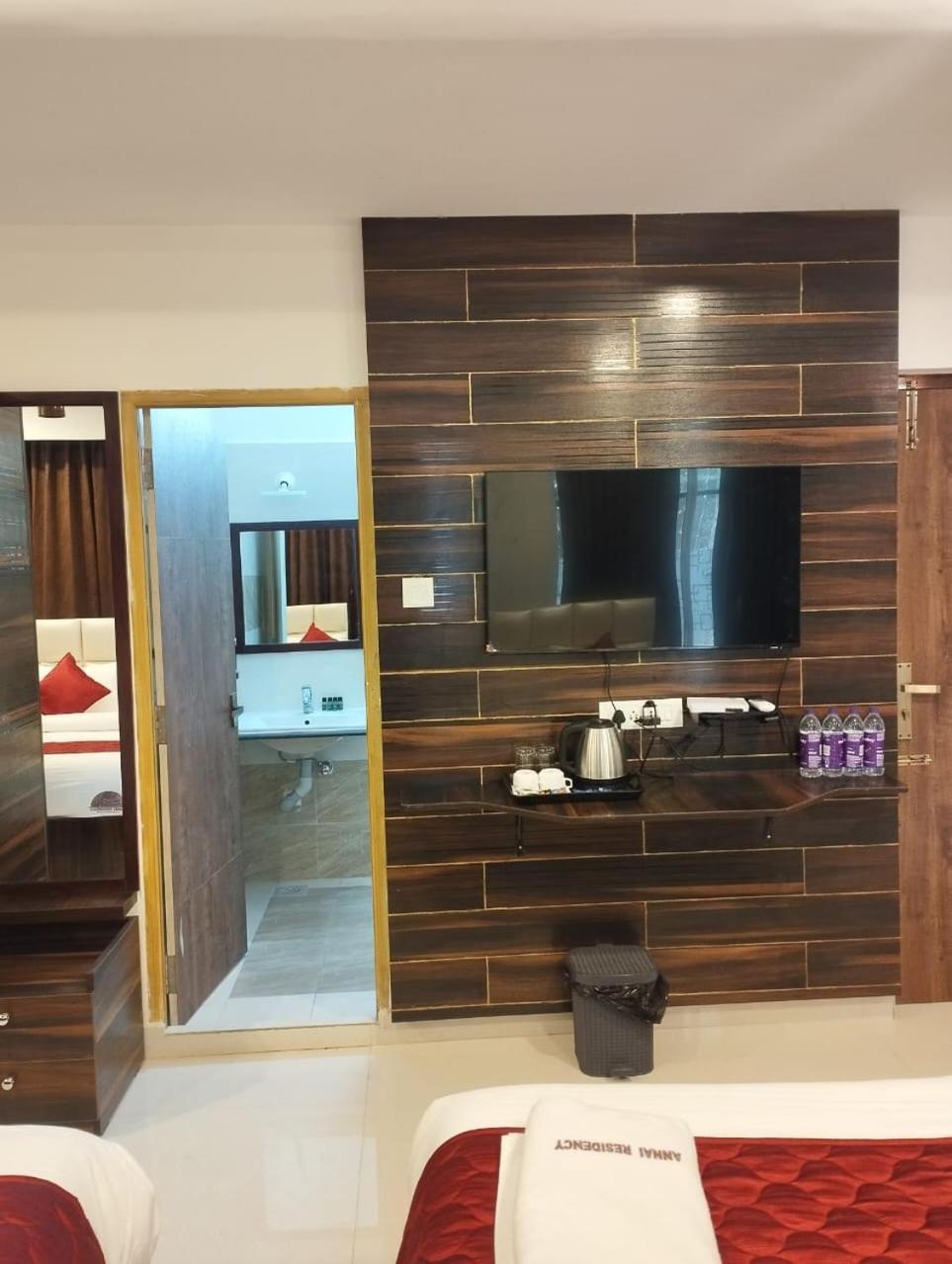 Annai Residency Ξενοδοχείο Vellore Εξωτερικό φωτογραφία