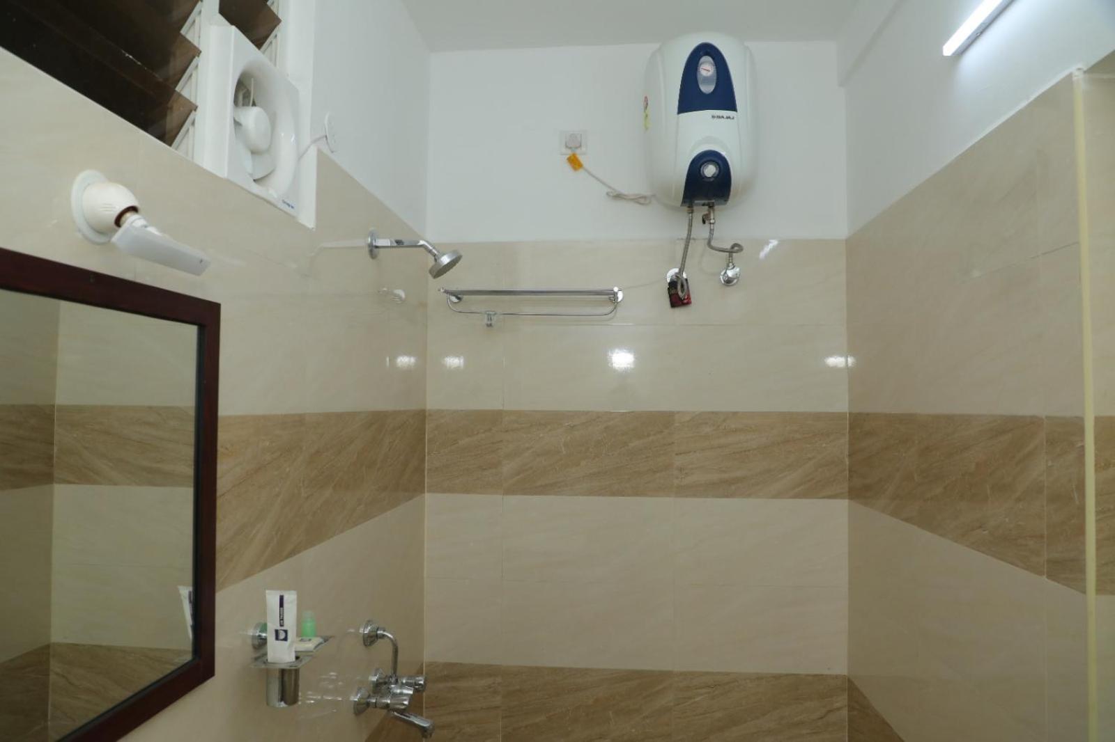 Annai Residency Ξενοδοχείο Vellore Εξωτερικό φωτογραφία
